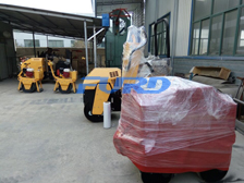 福瑞得機械座駕壓路機、手扶壓路機及時包裝發(fā)貨